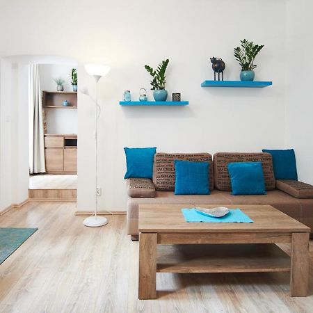 Nice Home To Stay At Prague Close To Castle With Terrace And Garden Екстериор снимка