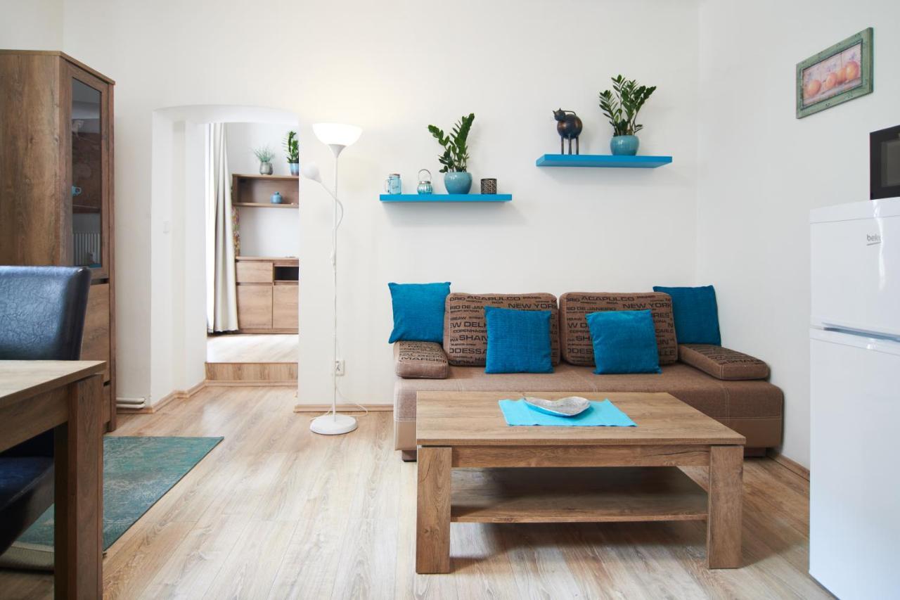 Nice Home To Stay At Prague Close To Castle With Terrace And Garden Екстериор снимка